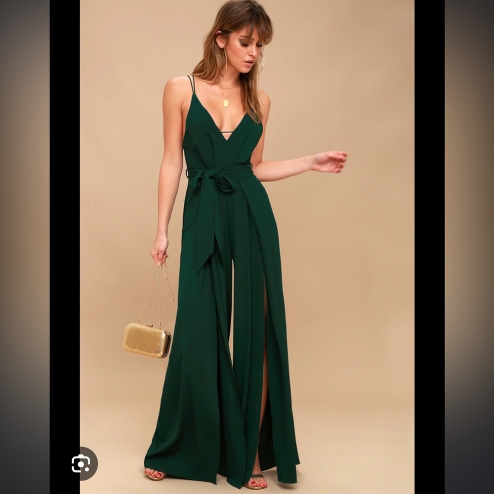 Lulu’s size L split leg jumpsuit